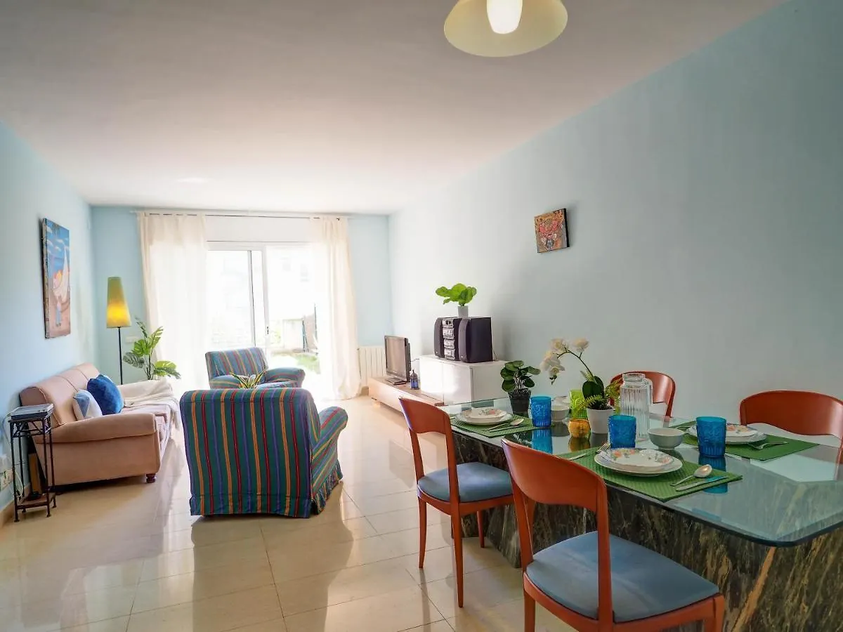Apartment Flip Flop Beach House By Hello Homes Sitges