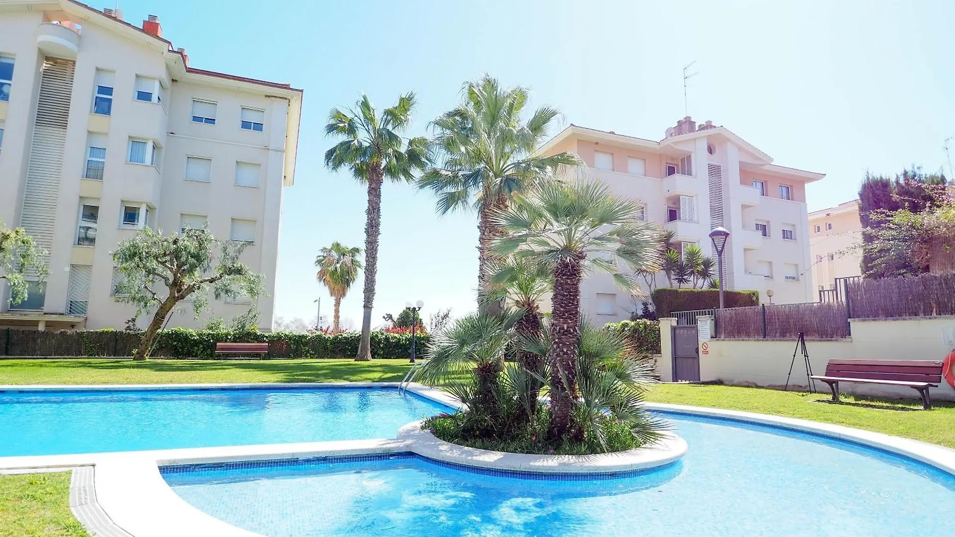Apartment Flip Flop Beach House By Hello Homes Sitges